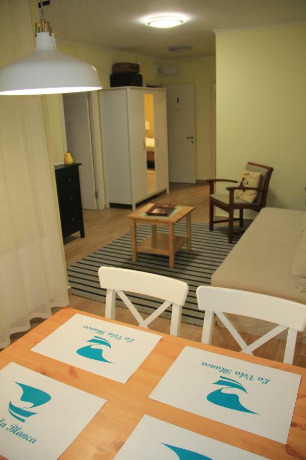 La Vela Blanca Apartment Roses Luaran gambar